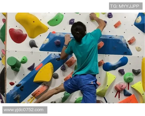 攀岩战术解析上海攀岩队的阵地战体系与实战应用探讨